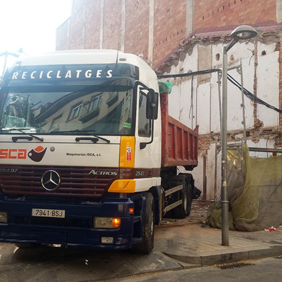 maquinaria-derribos-excavaciones-003