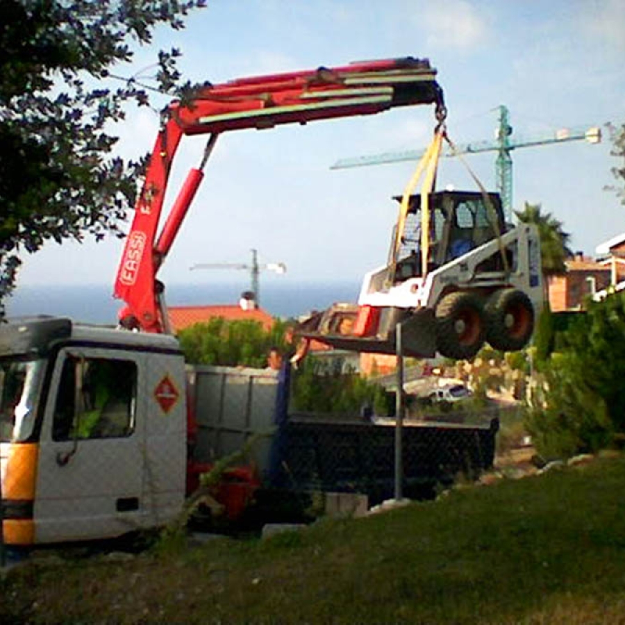 maquinaria-derribos-excavaciones-012