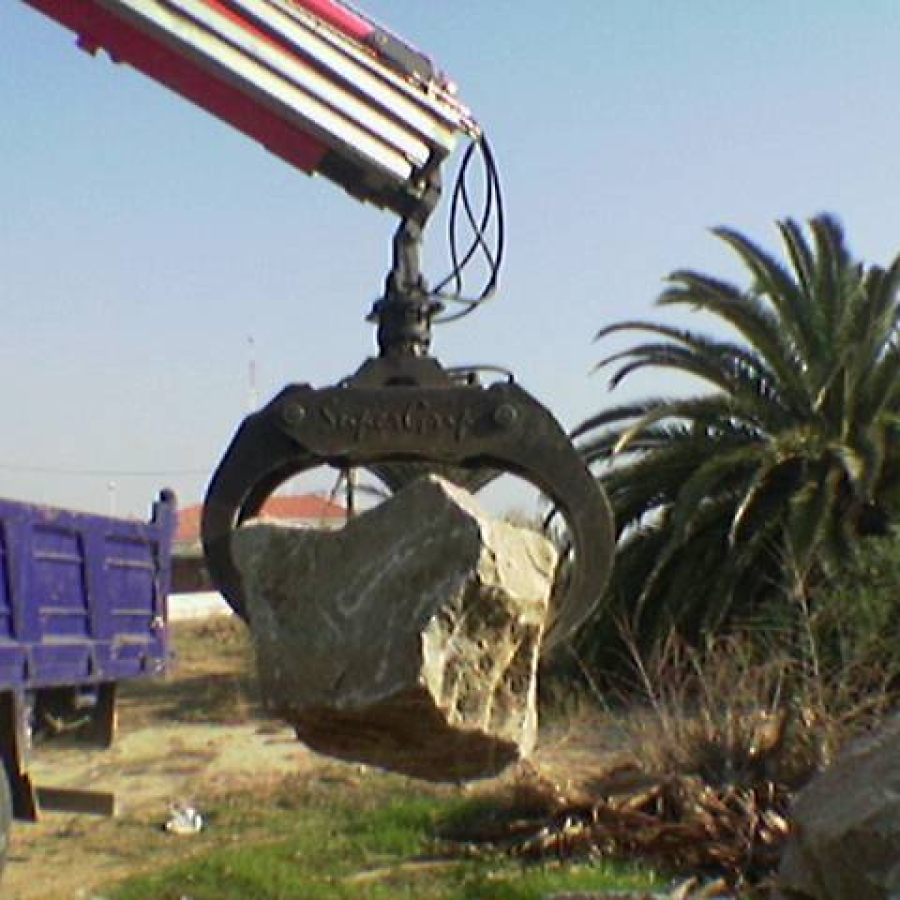 maquinaria-derribos-excavaciones-04