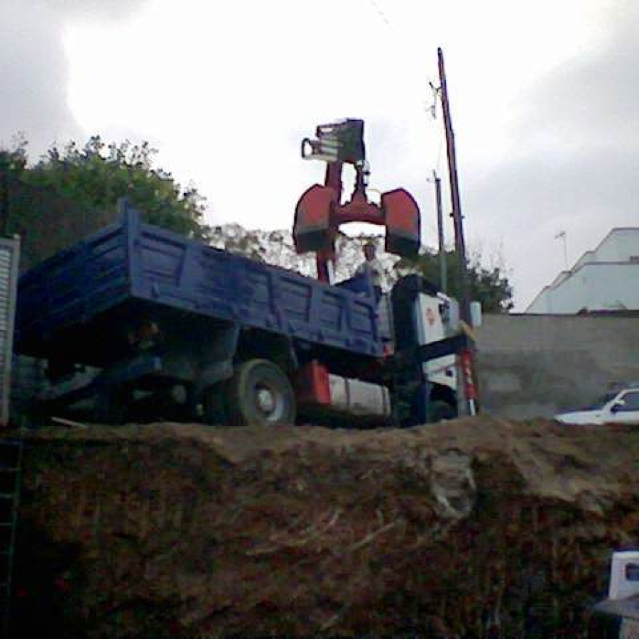 maquinaria-derribos-excavaciones-10