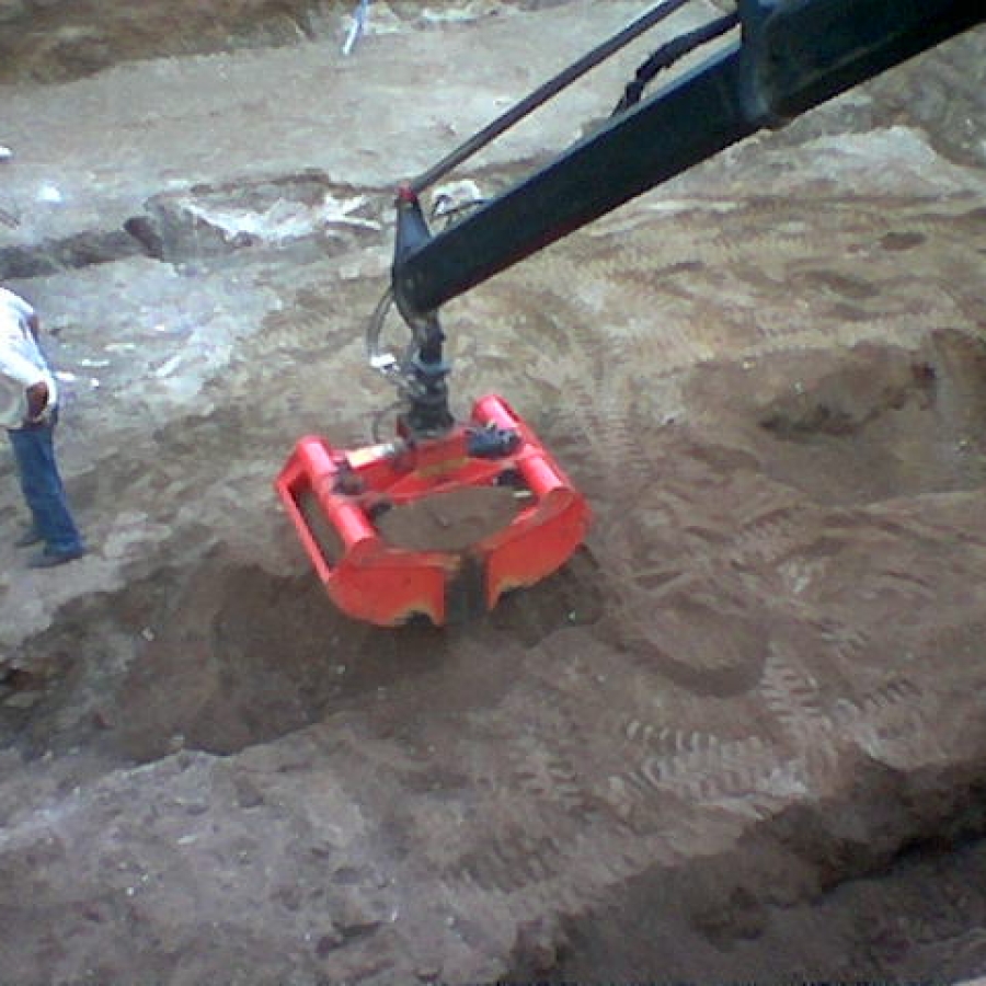 maquinaria-derribos-excavaciones-13