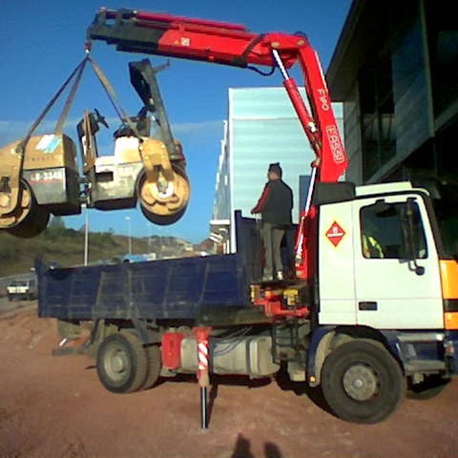 maquinaria-derribos-excavaciones-15